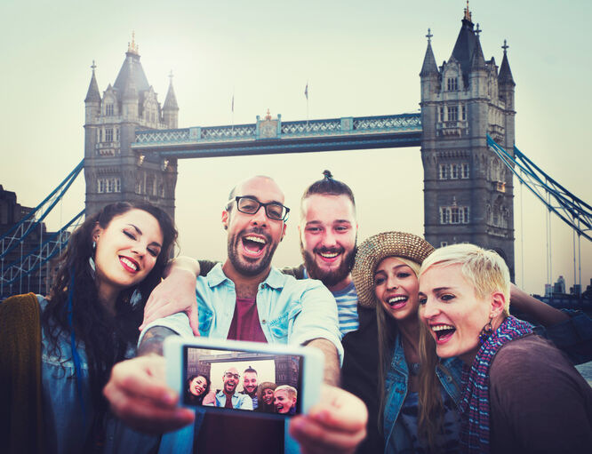Best Europe eSIM for Tourists: Coverage, Price & Speed Compared